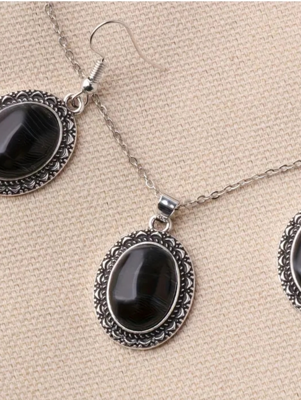 Bohemian Silver/Black Tone Filigree Pendant Short Necklase And Earrings Set - Picture 2 of 4